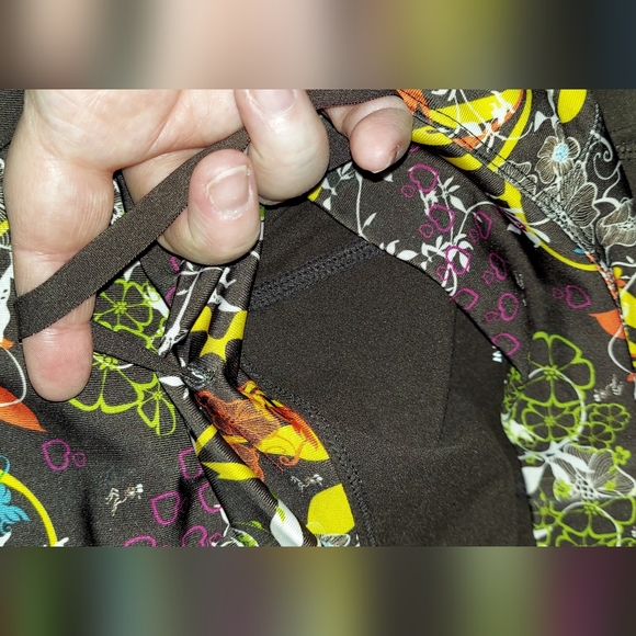 Womans Original Running Skirt w/ Capri Tights / Leggings in a size 1 (4-6) - Picture 4 of 9